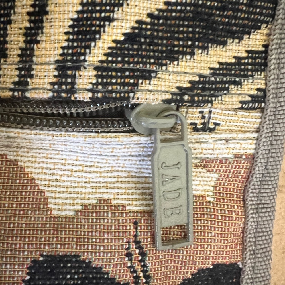 Jade safari theme Tote - Picture 3 of 15